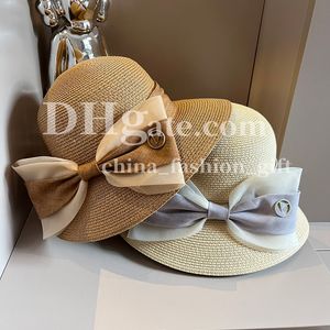 Dames straw hoed luxe elegante emmer hoed met lint boog trendy feest straw hoed strand reismuts zomers zonneschade hoed