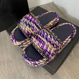 Sandalias de plataforma de paja para mujer, zapatillas de lujo con diseño deslizante, cadena de Metal, cuerda de cáñamo, deslizadores de playa, zapatos de verano con fondo grueso, talla 35-42