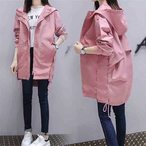 Femmes Streetwear Trench Coat Printemps Automne Harajuku Lâche Plus La Taille Coupe-Vent Femme À Capuche Noir Casual Outwear 210525