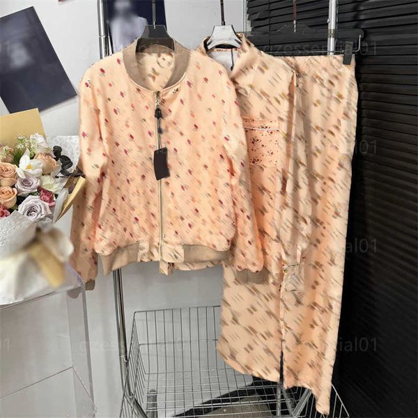 Conjunto de tres piezas Ropa para mujer Moda Camisa con estampado de letras grandes Camisa suelta Confort Pantalones de pierna recta Traje Camisas de diseñador para mujeres de manga larga