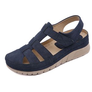 Femmes Summer Slipper Designer Sneakers Noir Blanc Rose Bleu Hommes GAI Femmes Sports de plein air Formateurs GAI wafca