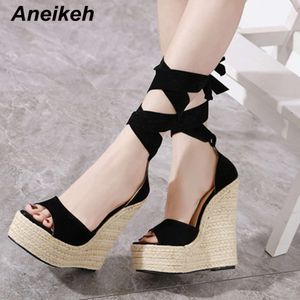 Femmes Summer Butterfly Knot Open Toe Sandals Plateforme de mode High Heel Céde à lacets Courte Bowtie Robe Chaussures 35-40