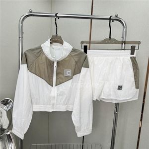 femmes d'été filles deux pièces pantalon avec lettre imprimer 2022 milan piste designer survêtements haut de gamme outwear jogging jersey veste coupe-vent bomber tops et shorts