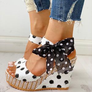 Vrouwen zomer dames sandalen schoenen platform wiggen hak sandalen mode dot lace-up schoenen schoenen vrouwelijke schoenen # 317 Q1223