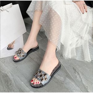 Vrouwen zomer strass slippers vrouw transparante kleurrijke dames flats dia's bling nieuwe open teen vrouwelijke elegante casual schoenen fdhg54u45u