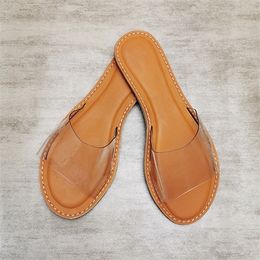 Sandales d'été pour 2020 New Fashion Transparent Femme Chaussons extérieur Chaussures de plage Cristal Sandal Chaussures Casual 1010