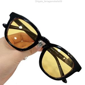 Femmes Lunettes de soleil Designer Luxe Hommes Goggle Senior Mode Lunettes Cadre Vintage Lunettes de soleil en métal avec boîte Vente chaude Toms Fords