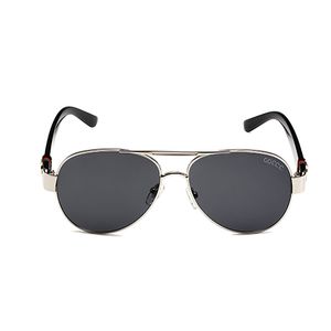 Gafas de sol para mujer para gafas 2023 Diseñador Moda Ggities Gafas de sol Gafas de fábrica Gafas Lentes en forma de melocotón Antideslizante Nariz Resto Doble