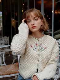 Pull femme tricoté à la main au crochet tempérament rétro tout match 55% laine pull cardigan