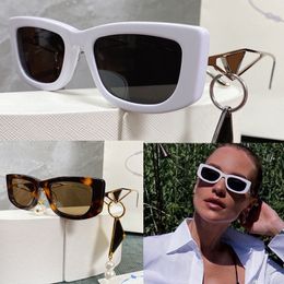 Femmes Symbole Sunglasses SPR14Y Temples de perles Show Personality Vacation Travel Designer UV Protection Lady Shades Top Quality with Original Triangolo Pendant