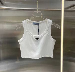 Camiseta de las mujeres Ropa de diseñador Mujer Top para mujer Camiseta de gran tamaño Camisetas Tela de algodón Carta Moda Underwaist Sin mangas Estilo corto Camisas