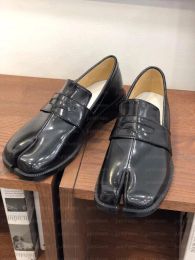 Dames tabi loafers ontwerper maison split teen schoenen mode mannen tabi veter-up loafers luxe margiela mm6 kalfslin lederen platform kleine lederen schoenen met doos