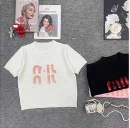 Femmes Tee Knits Designer T-shirts avec motif de lettre rayé Filles Vintage Crop Tops Marque de luxe Pull à manches courtes Pull