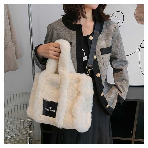 Bolso de mano para mujer Invierno Piel sintética Teddy Curl Peluche Retro Bolsos de gran capacidad Bolso de diseñador de lujo de hombro simple 220923