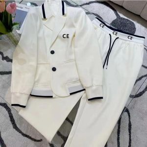 Women Tracksuit Fashion Professional Set Two -Pally Set Top Designer Brand Clothing Dames Small Suit Casual Wear White Dames Lange Mouw Jacket Long Pants