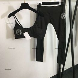 Femeninos de trajes de pista Marca Sportswear Designer Yoga Set 2pcs Fashion Fashion Tube Tuber Top Sfire Chalecos Pantalones Leggings Pantal