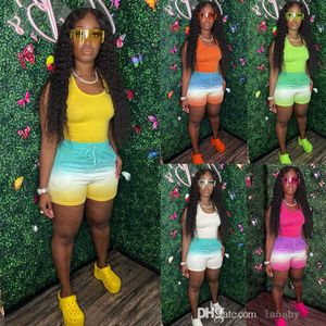 Femmes Survêtements Designer Deux Pièces Tenues De Mode Costumes De Sport Gilet Gradient Shorts Vêtements De Sport Ensemble Deux Pièces Vêtements D'été Pour Femmes