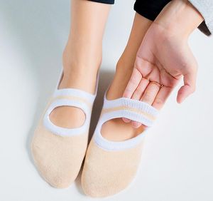 femmes trampoline chaussettes points de silicone massage antidérapant sports de plein air sox confortable yoga Pilates exercice dame Chaussette de bateau avec poignée Antidérapant cheville bas court