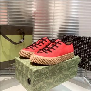 Vrouwen Travel Leather Lower-Up Sneaker Cowhide Fashion Lady Flat Designer Running Trainers Letters Woman Shoes Platform Maat 35-44