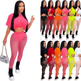 Vrouwen tweedelen Broek Designer Zomer Shorts Set Sportwear Color Contrast Pit Splicing Mesh Bandage Hollow Leisure Broeken Outfits