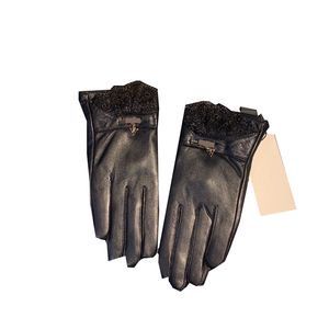 Femmes Vintage cinq doigts gants hiver cuir court polaire gant chauffant épaissi gant à la mode élégant gants de protection cadeaux