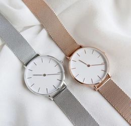 Reloj de mujer Relojes de diseño Reloj de pulsera de moda Reloj de cuarzo resistente al agua Montre de luxe Pulsera de acero inoxidable de oro rosa