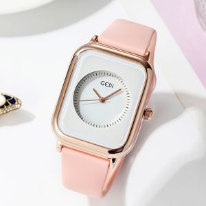 Montre femme édition limitée montres de haute qualité design de luxe Quartz-batterie petit plateau carré 35mm montres