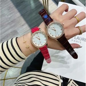 Dameshorloges Topmerk Horloges lederen band Diamond Bezel Quartz Horloge voor dame meisje vrouw Kerstcadeaus Moederdag Valentijnsdag cadeau Montre De Luxe