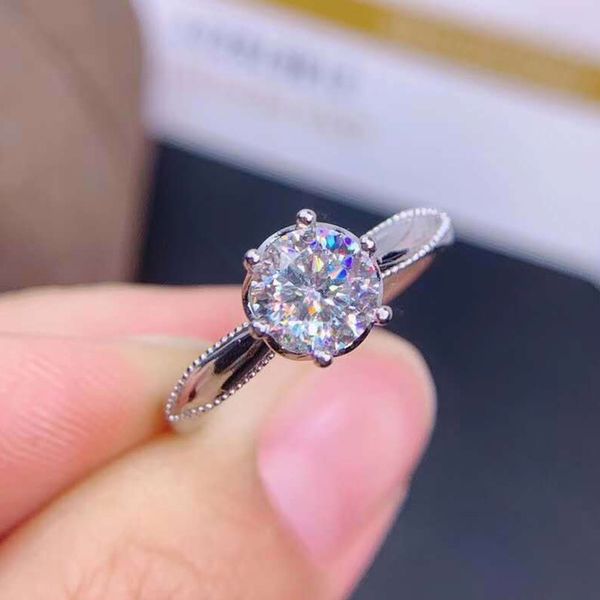 Mujeres Anillo de bodas Estilo europeo y americano niña estudiante 1 quilate circón simple dulce oro blanco plateado anillo fiesta joyería regalo de cumpleaños ajustable