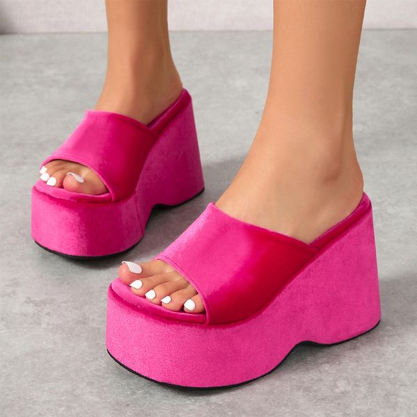Femmes coincer rose Veet Mode Mules Slide Platform Sandals Ladies Casual High Heel Summer Summer Outdoor Slipper Chaussures B