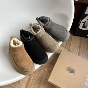 Dames Winterlaarzen Dames 2023 Ultra Mini Boot Designer Australische Platformlaarzen voor Heren Echt leer Warme enkelbontlaarzen Luxe schoenen