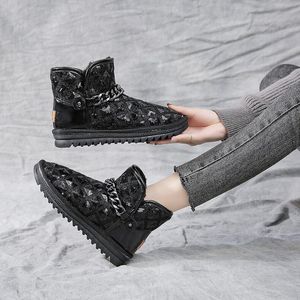 femmes hiver bottes anti-ski à paillettes de luxe mode marque chaîne en treillis de diamant nubuck daim designer classique peau de vache fille sexy peluche chaude botte brillante