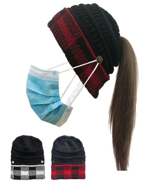 Women Winter Winter Warm Ponytail Hats Gorro de la cola a cuadros Gorro de mosaico de mosaico con máscara de cara Button Diseñadores de calaveras de punto D6292502