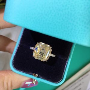Women Yellow Square Diamond Ring 925 Sterling Silver Rings Classic Wedding Engagement Party Rings Top Jewelry
