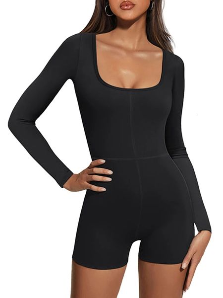 Femmes de combinaison de yoga shorts à manches longues Slim Fitted Square Neckout Rompers Sexy Unitard Bodys Fall Fall Trendy Daily 240409