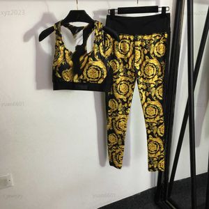 femmes Yoga Set survêtements de designer Taille S-XL 2pcs Débardeur imprimé à motifs vintage et leggings élastiques taille haute July20