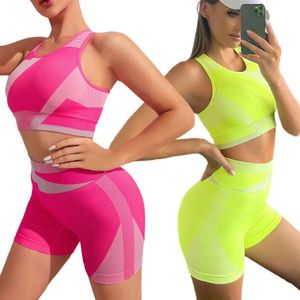 Femmes Yoga Set Workout Shorts sans fitness Sports Sports Suit de survêtement WO Piece Set S Overifits Sportswear 240329