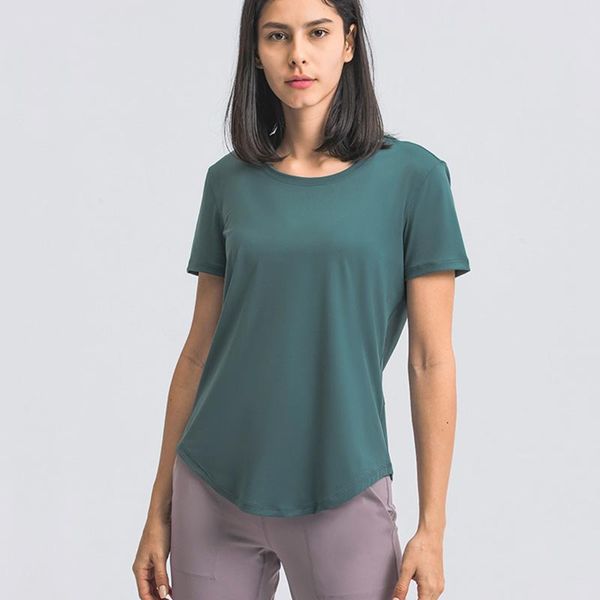 Camisetas de yoga para mujer Camiseta con cuello redondo y dobladillo curvo Camiseta para correr transpirable de alta elasticidad Secado rápido Manga corta Camiseta deportiva transpirable para correr y fitness