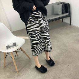 Vrouwen zebra streep midi gebreide rok harajuku hoge taille geplooide vrouwelijke rechte dieren print dames 210428