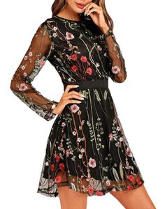 Femmes039s Floral Broidered Mesh Short Homecoming Robes Sheer Long Sleeves Cocktail Robe bon marché Mini Little 8th Gradua5742772