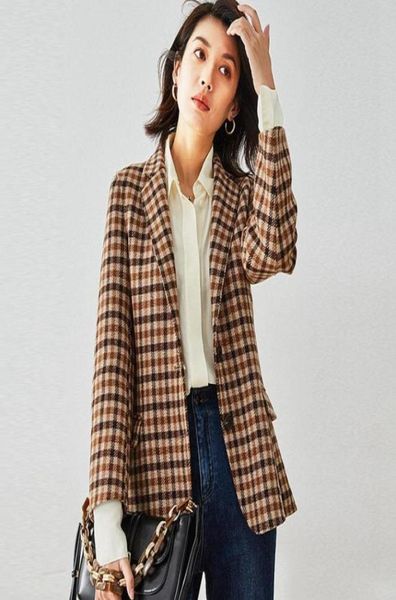 Femmes039s combinées Blazers Femmes 100 Plaid en laine Classic Design Patchs Pockets Single Breasted Ladies Coat Vintage Mujer Fashion35520812249421