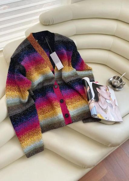 Suéteres Women039s Diseños de diseñador de lujo Cárdigan colorido para la moda de otoño e invierno 4749616