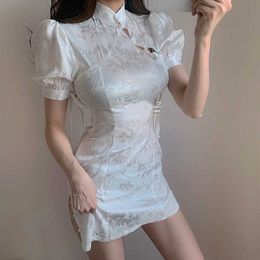 Womengaga Chinese stijl zoete temperament stand kraag bladerdeeg mouw bandage split knop sexy korte mini-jurk fzb7 210603