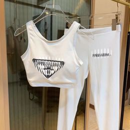 Vêtements de sport pour femmes ensemble deux pièces concepteur Yoga ensembles actifs plage Tankinis ensemble de sous-vêtements tenue dame mince ensemble de Bikini S-XL