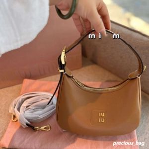 Damestasontwerper Hobo Crossbody Handtas Tas Hoge kwaliteit Portable Krant Fashion Rope 2 Kleur kan dragen kan schouder trekken