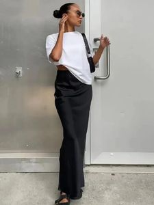 Womens Black Elegant Satin Fashion Slim Skirts Four Seasons Casual High Taille Club Office Maxi Rok 240420