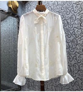 Damesblouses Hoge Kwaliteit Designer 2023 Lente Zomer Vrouwen Lurex Borduren Boog Deco Flare Mouw Casual Elegante Witte Blouse Shirt