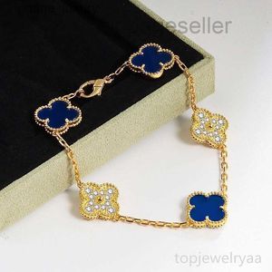 Bracelet pour femmes classique Clover Clover Bracelet Bracelet Couleur Solie Diamond Deux styles 19 cm de long Gift de vacances Design