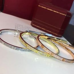 Bracelet pour femmes couple or bracelet double rangée diamant de luxe de luxe Largeur de 5 mm d'incrustation cachée procédé bracelets résistants à la fonte destiné pour femmes bijouxv2
