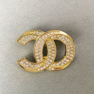 Femmes Broche Cristal Marque Designer Bijoux Diamants Vintage De Luxe Broches Pins Exquis Bijoux Cadeau De Fête De Mariage